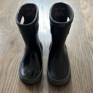 Kids Bogs rain boots